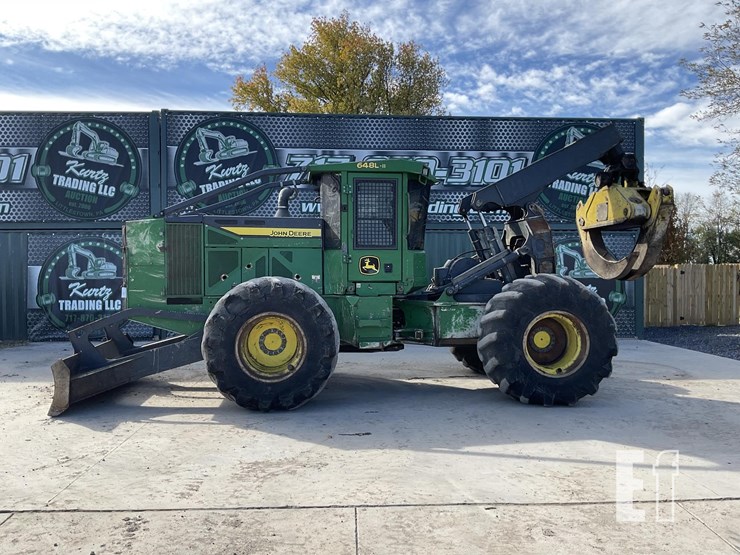 2021-deere-648l-ii-image-1