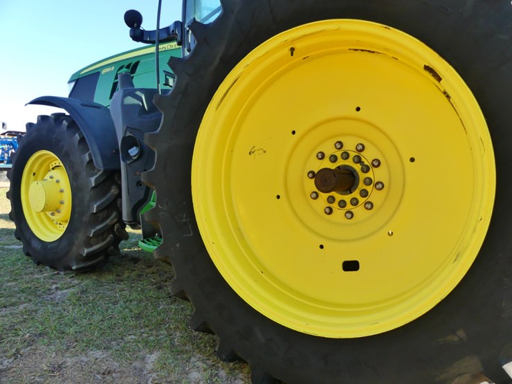 2021-john-deere-6195r-image-9