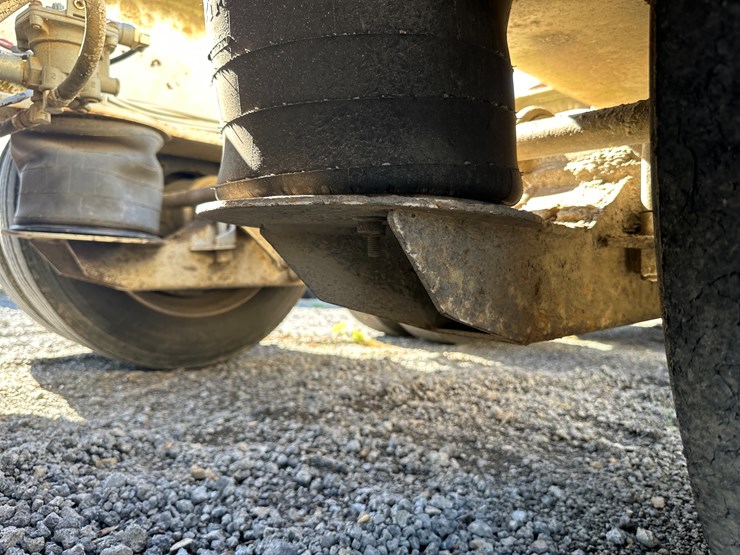 #32747-•-2000-mastec-40'-tri/a-rgn-lowboy-trailer-vin:-1tkj05133ym031587-image-15