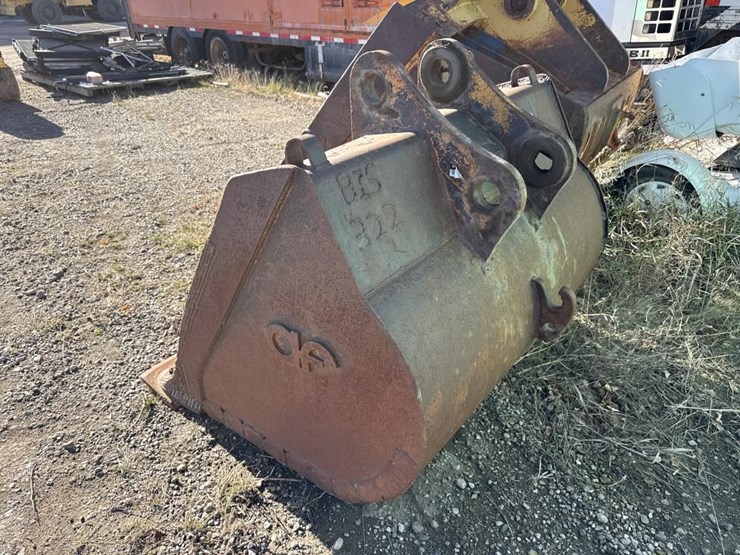 #3399-•-approx-60“-ditching-bucket-image-2