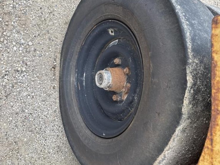 #1909-•-southwest-sr13-towable-compactor-image-17