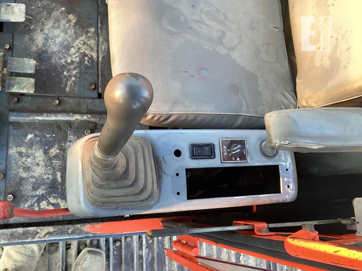 2002-kubota-kx161-2-image-19