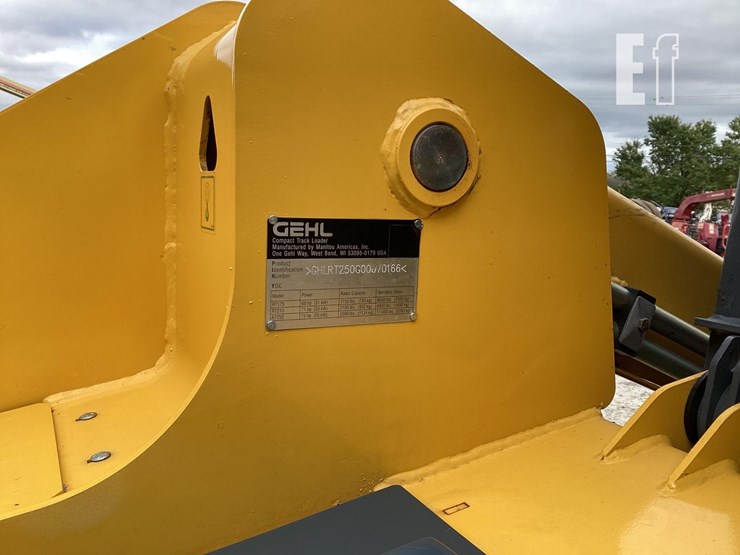 2014-gehl-rt250-image-19