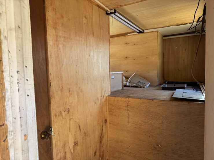 #4669-•-enclosed-food-trailer-image-4