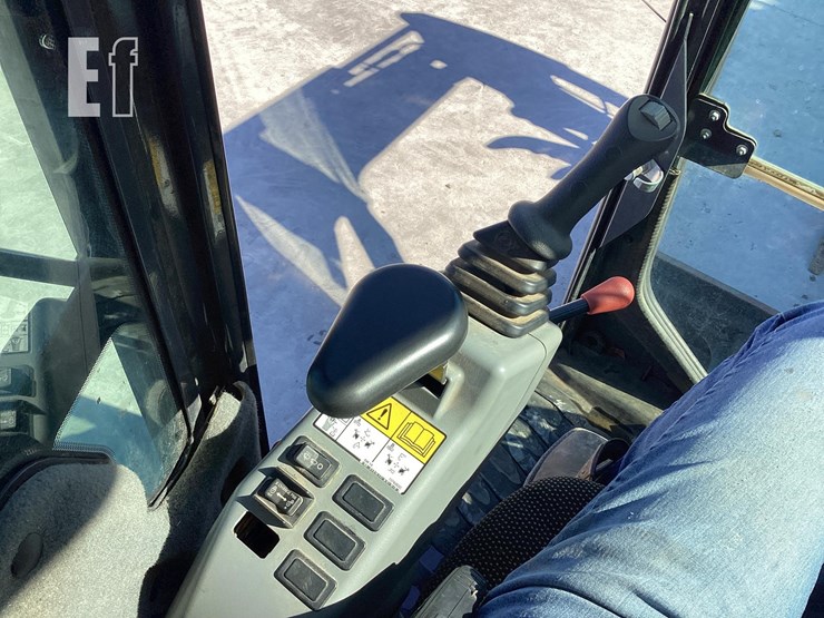 2021-bobcat-e32i-image-19