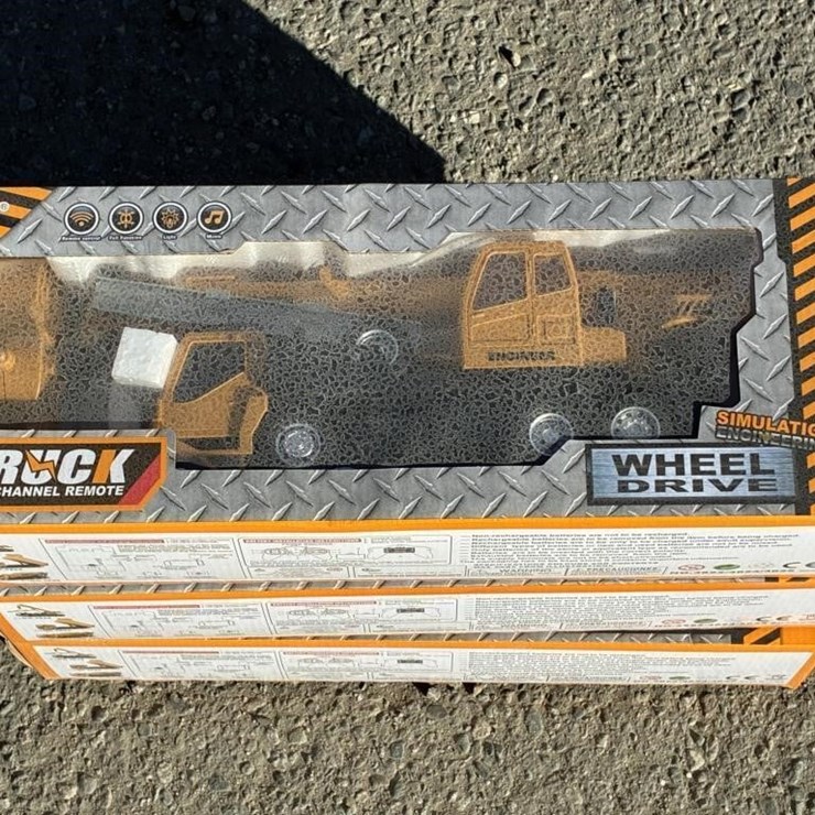 Remote Control Crane Toy (QTY 3)