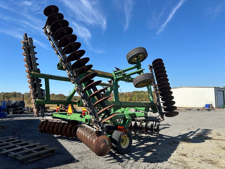 john-deere-637-image-3