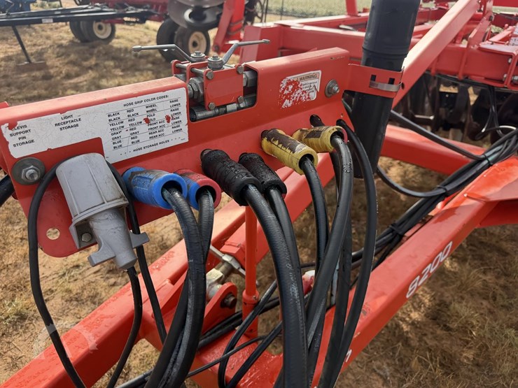 kuhn-krause-8200-36-image-5