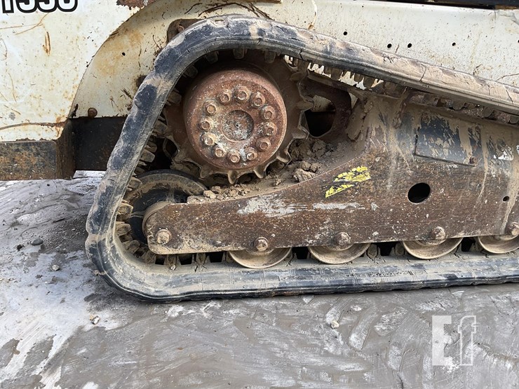 bobcat-t550-image-12