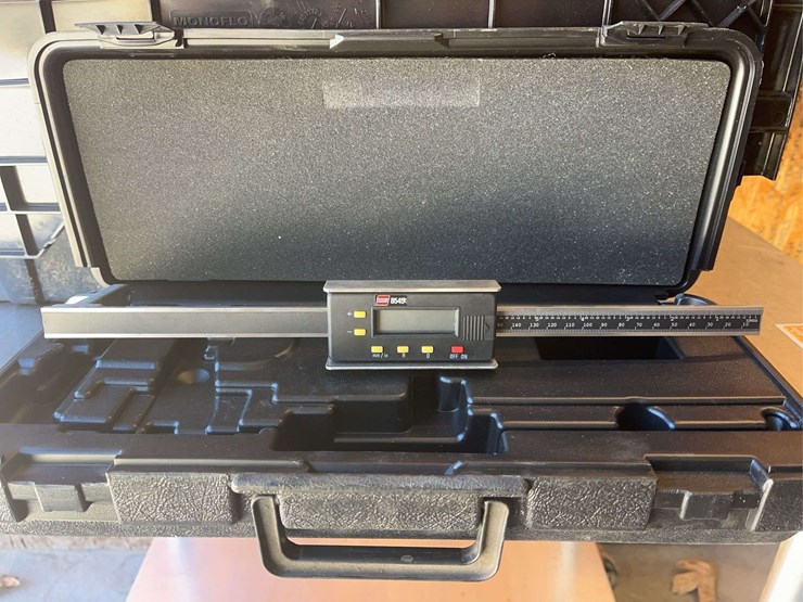 crate-of-air-tools-&-replacement-car-battery-leads-image-4