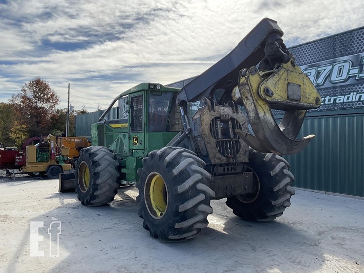 2021-deere-648l-ii-image-2