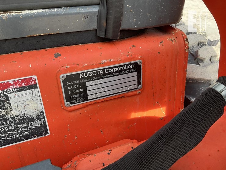 2018-kubota-ssv65-image-19