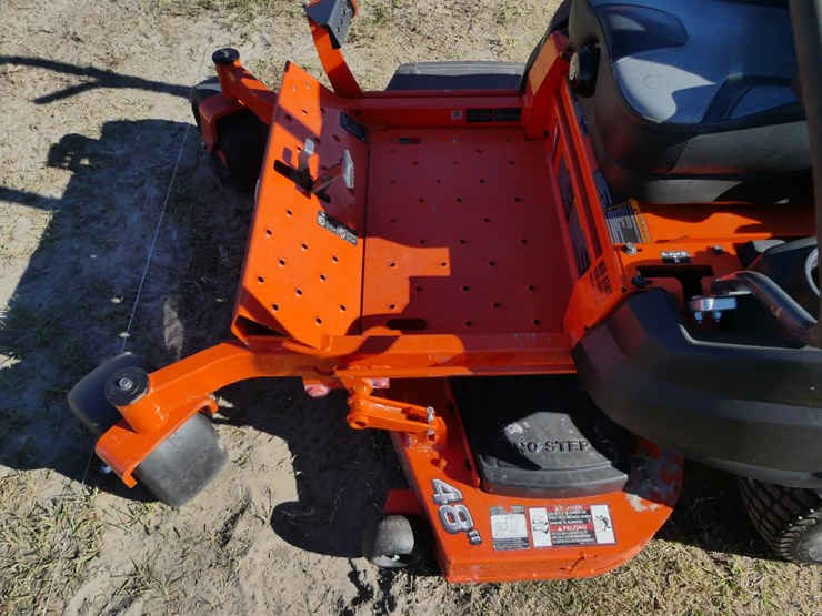 kubota-z412-image-8