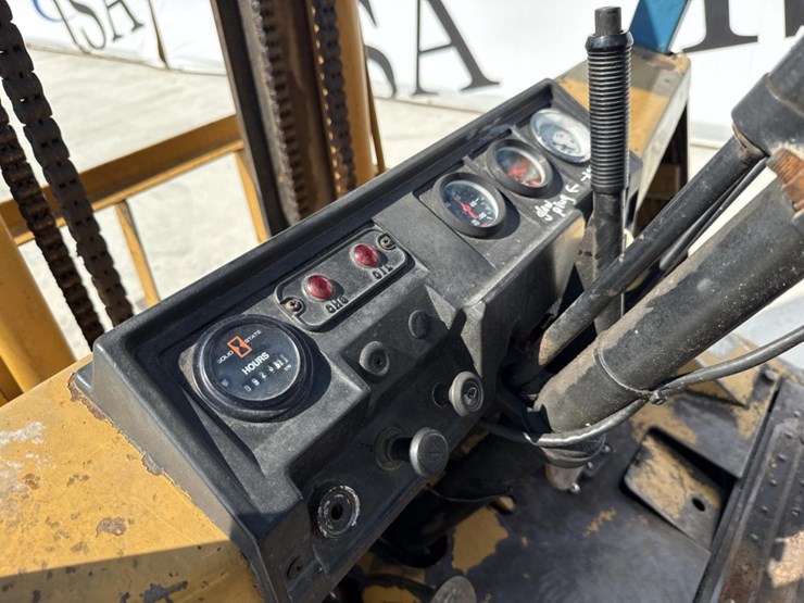 #5082-•-tcm-fvd25-forklift-image-20