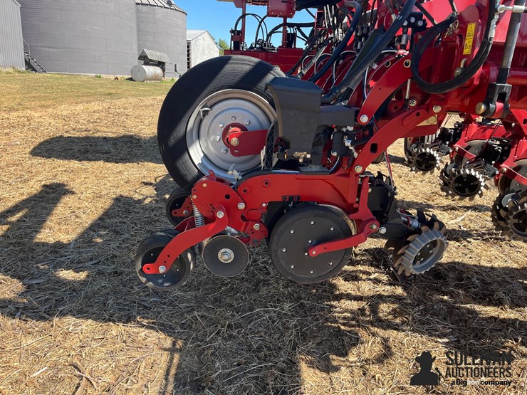 2023-case-ih-2150-image-19