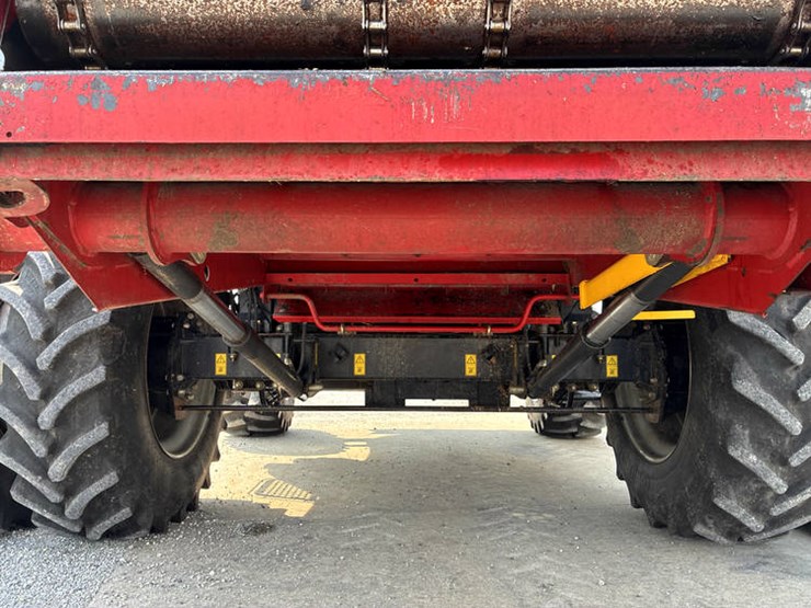 2007-case-ih-8010-image-17