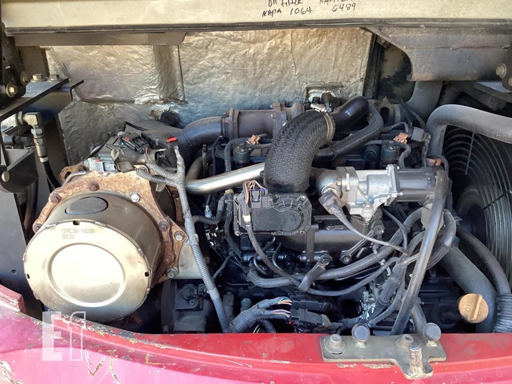 2015-takeuchi-tb260-image-15