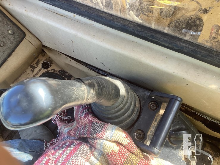 1995-caterpillar-315l-image-18