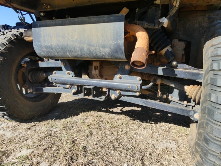 john-deere-xuv-835m-image-8