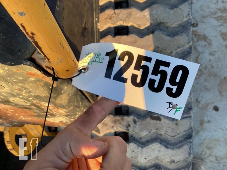 2018-jcb-270t-image-21