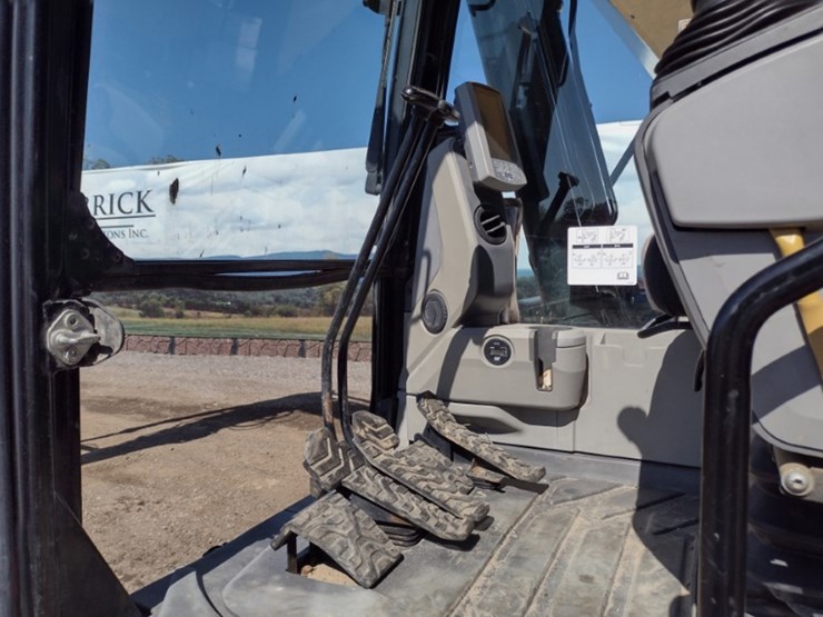 14-caterpillar-316e-image-11