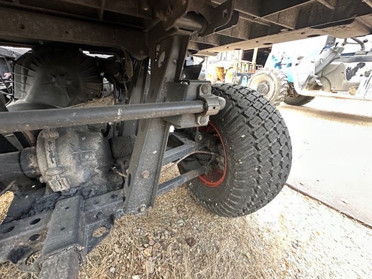 bobcat-3400xl-image-12