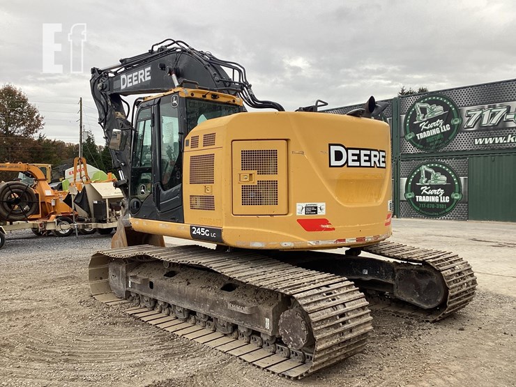 2019-deere-245g-lc-image-2