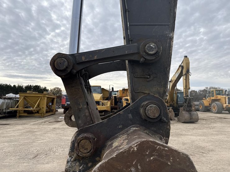 #1881-•-2020-volvo-ec480e-excavator-image-14