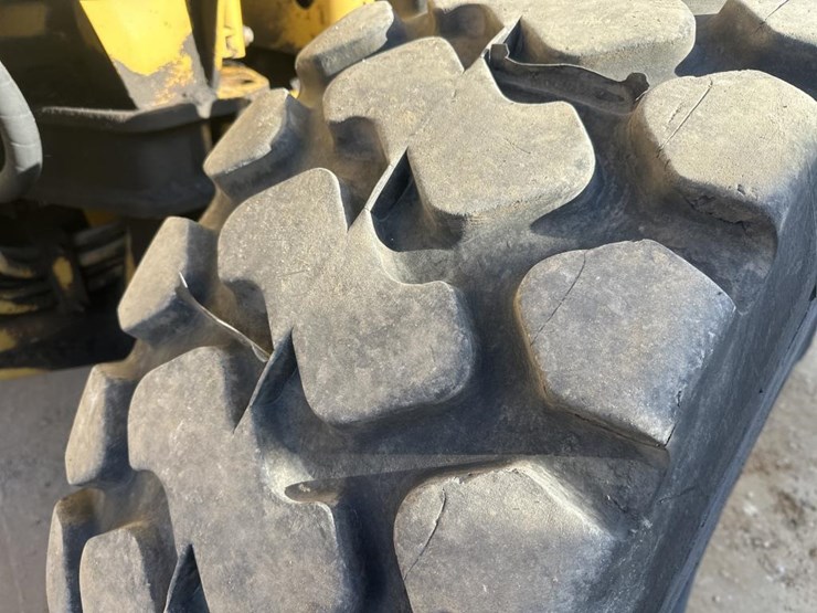 1984-caterpillar-140g-image-72