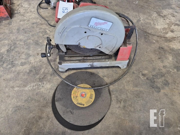 milwaukee-cutoff-saw-image-2