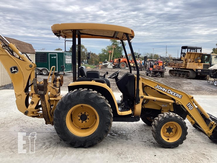 2011-deere-110-image-5