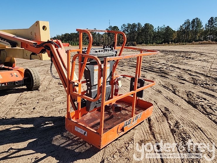 2008-jlg-e450aj-image-7