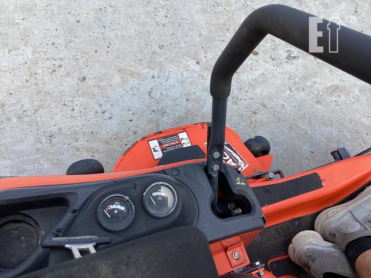 2016-kubota-zd1011-image-13