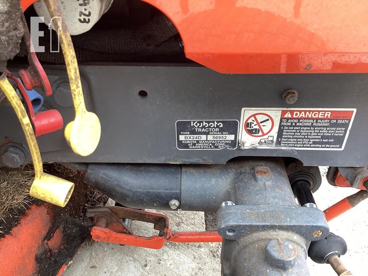 2008-kubota-bx24-image-19