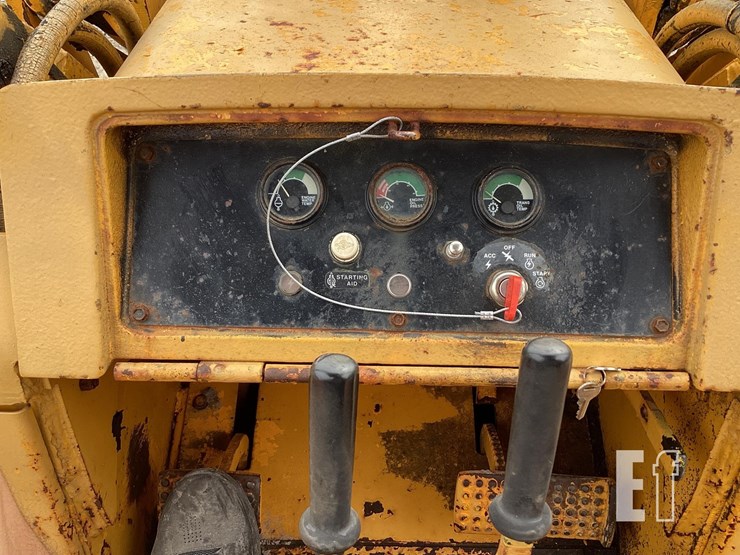 1987-deere-455e-image-18