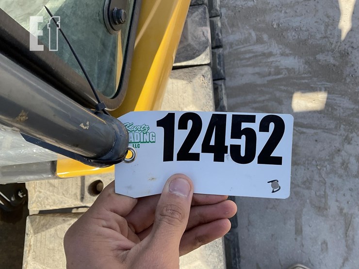 2020-deere-85g-image-22