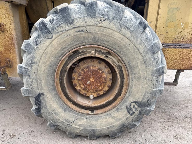 1988-caterpillar-950e-image-73