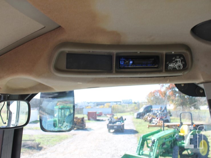 case-ih-mxu110-image-9