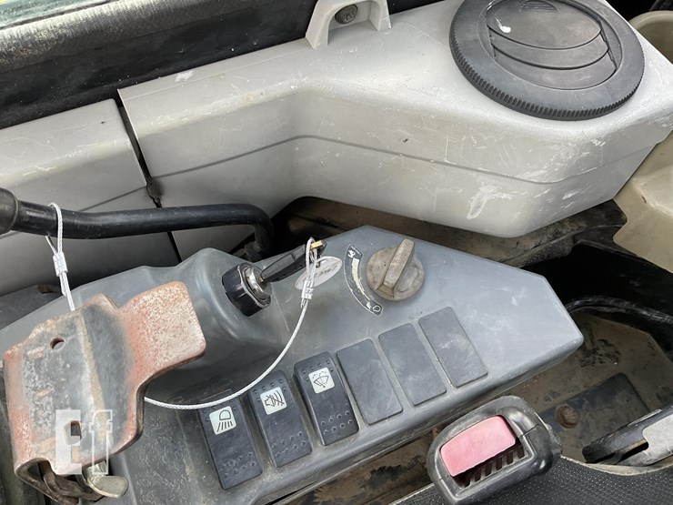 2014-caterpillar-303.5e-cr-image-16