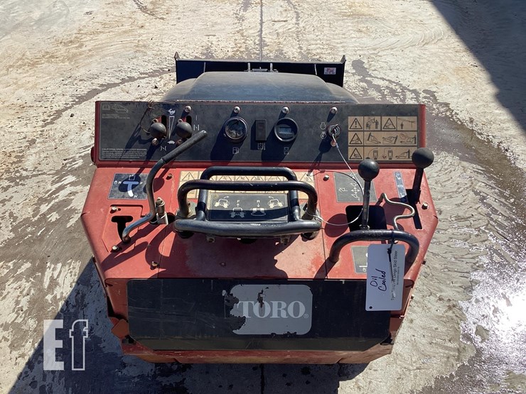 2014-toro-dingo-tx427w-image-13