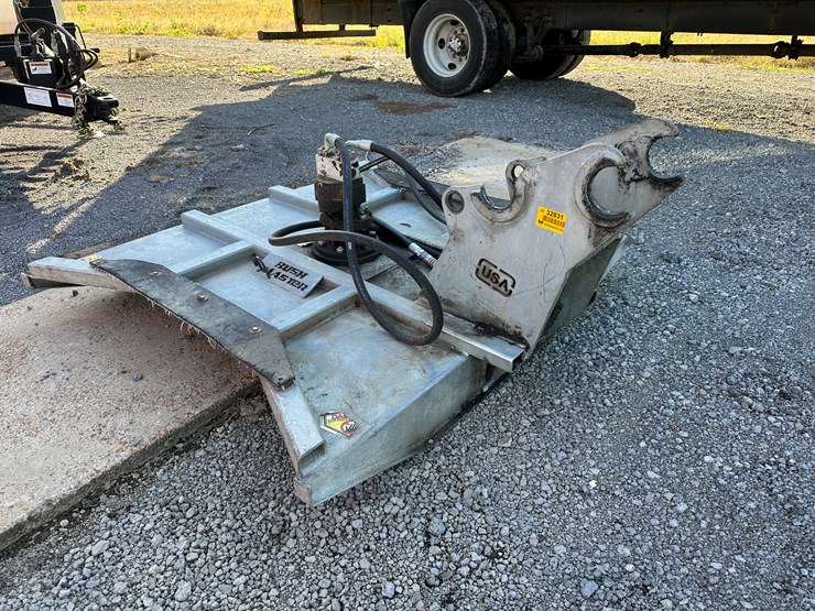 #32831-•-bush-master-60"-excavator-cutter-image-2
