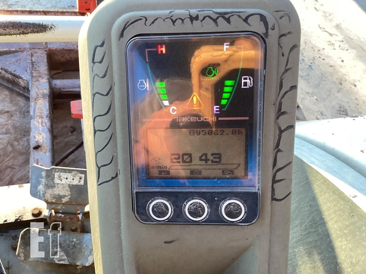 2015-takeuchi-tb260-image-20