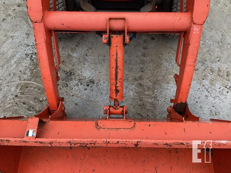 2008-kubota-bx24-image-10