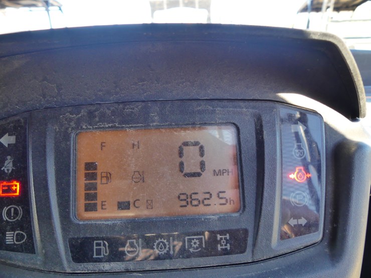 kubota-rtv-x900-image-11