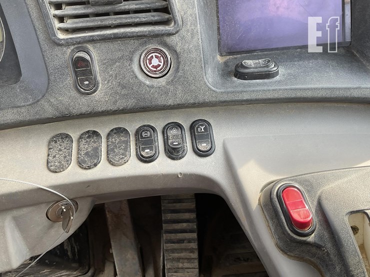 2013-komatsu-hm400-3-image-12