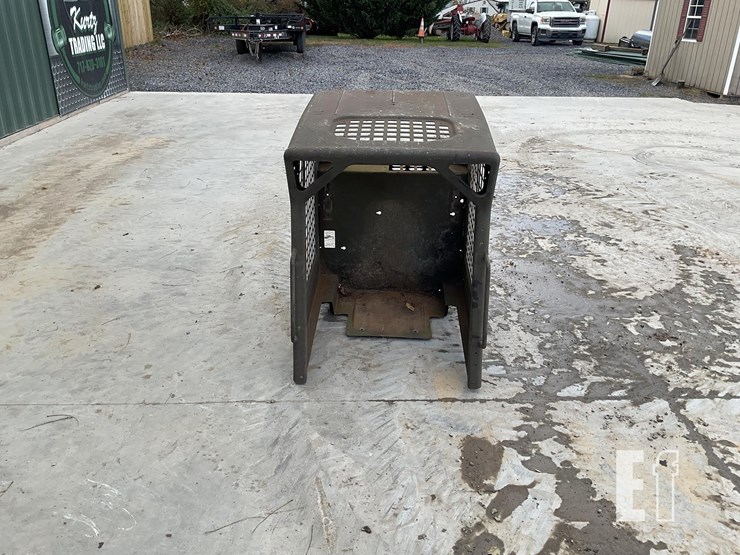 2006-bobcat-t300-image-4