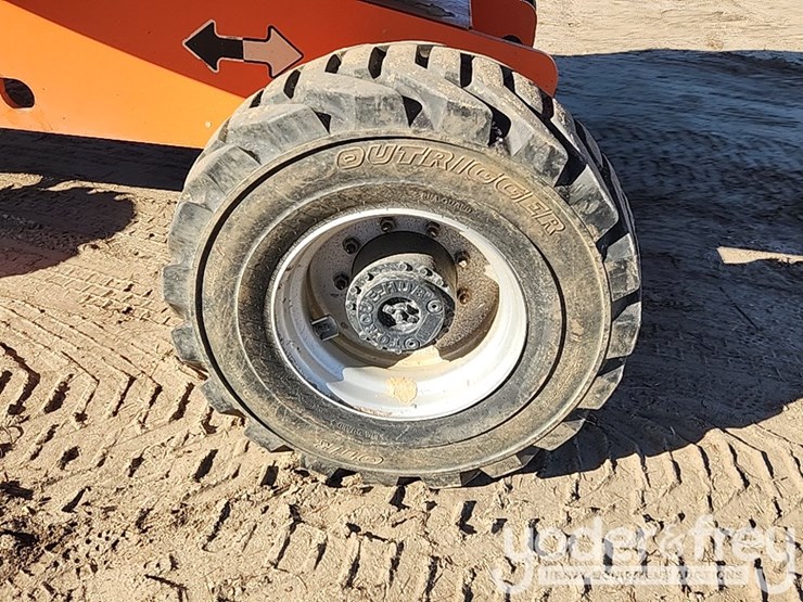 2008-jlg-460sj-image-12