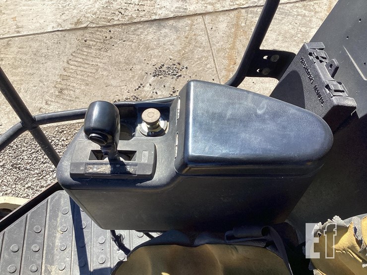 2005-ingersoll-rand-sd77dx-image-12