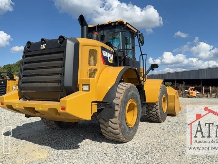 2019-caterpillar-962m-image-5
