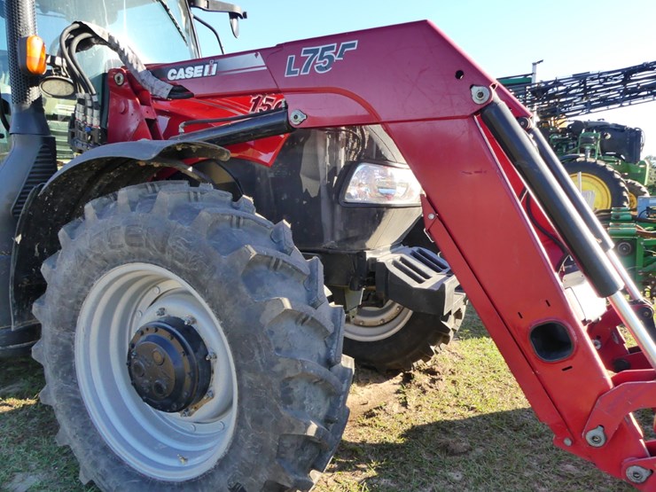 case-ih-maxxum-150-image-10